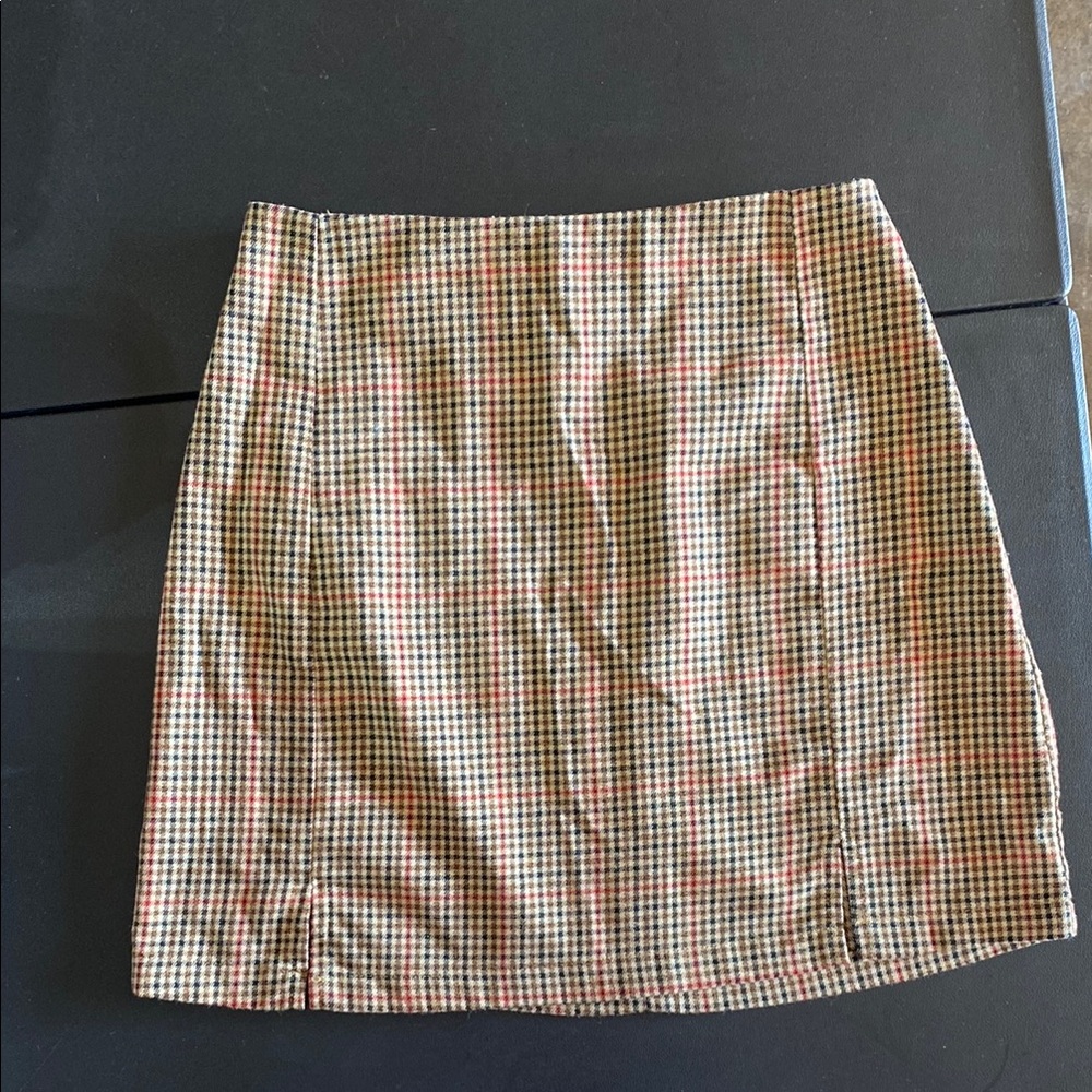 Brandy Melville Tan Pencil Mini Skirt Casual Resort Wear